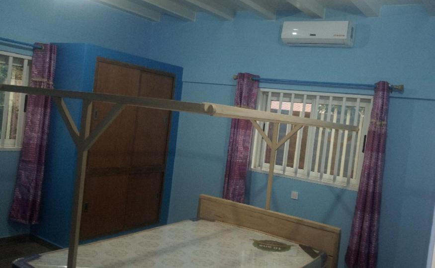 Maison Charlotte Forever Chambre D'Hotes Chez Un Couple Belgo Togolais 로메 외부 사진